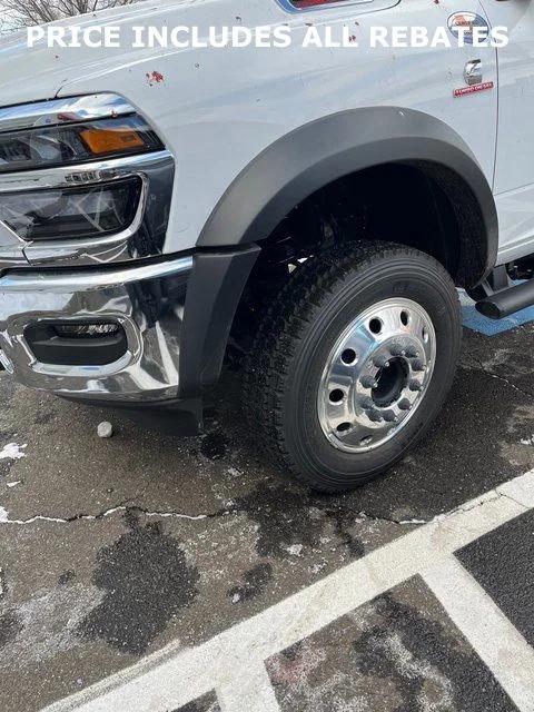 2026 RAM Ram 5500 Chassis Cab RAM 5500 TRADESMAN CHASSIS REGULAR CAB 4X4 60 CA