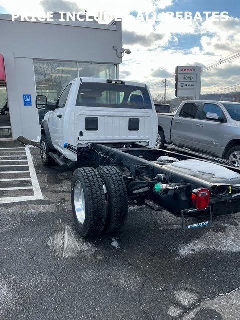 2026 Ram 5500 Chassis Cab Tradesman/Big Horn