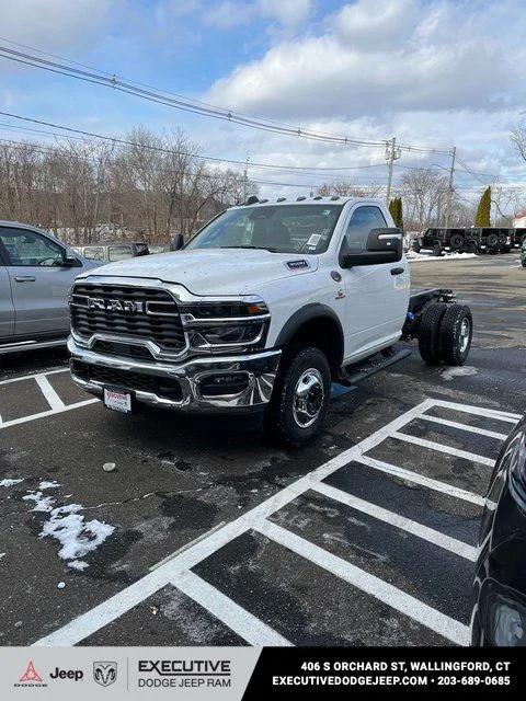 2026 RAM Ram 3500 Chassis Cab RAM 3500 TRADESMAN CHASSIS REGULAR CAB 4X4 60 CA 2026 RAM Ram 3500 Chassis Cab RAM 3500 TRADESMAN CHASSIS REGULAR CAB 4X4 60 CA