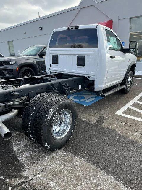 2026 Ram 3500 Chassis Cab Tradesman/Big Horn