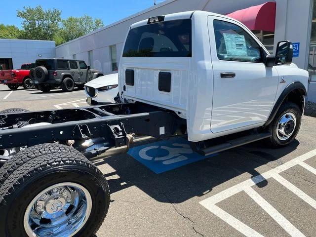 2026 Ram 3500 Chassis Cab Tradesman/Big Horn