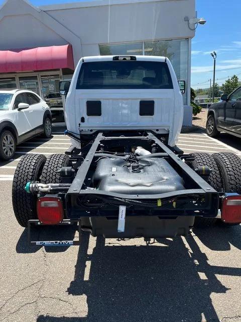 2026 Ram 3500 Chassis Cab Tradesman/Big Horn