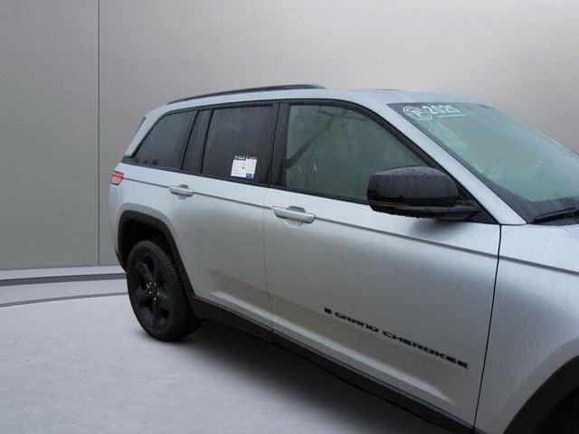 2025 Jeep Grand Cherokee Limited 4x4