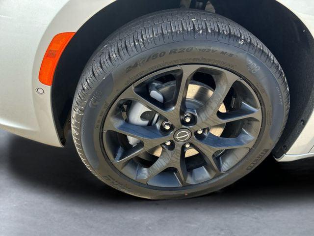 2026 Chrysler Pacifica Limited AWD