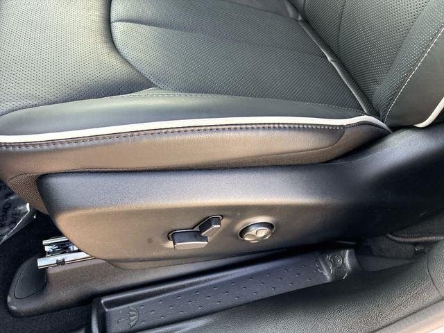 2026 Chrysler Pacifica Limited AWD