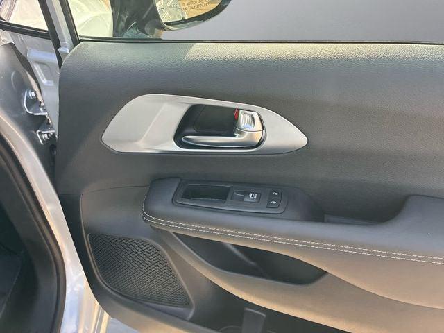 2026 Chrysler Pacifica Limited AWD