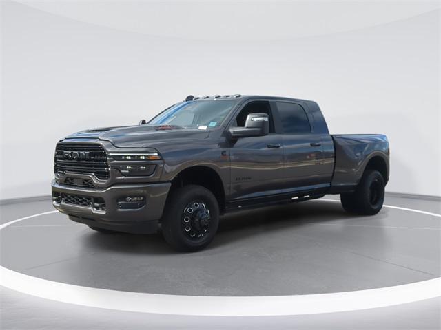 2026 RAM Ram 3500 RAM 3500 LARAMIE MEGA CAB 4X4 64 BOX 2026 RAM Ram 3500 RAM 3500 LARAMIE MEGA CAB 4X4 64 BOX