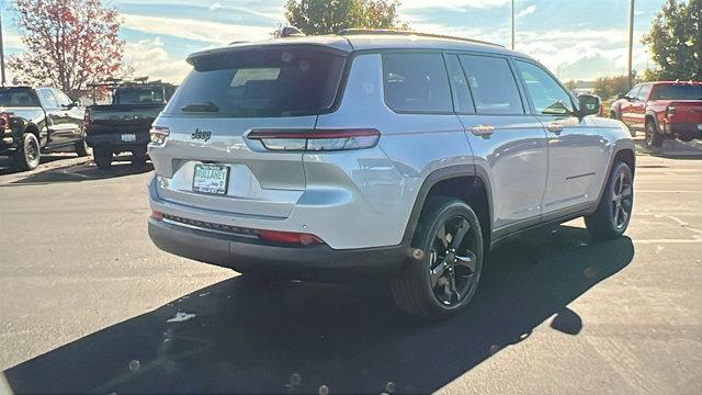 2025 Jeep Grand Cherokee GRAND CHEROKEE L ALTITUDE 4X2 2025 Jeep Grand Cherokee GRAND CHEROKEE L ALTITUDE 4X2