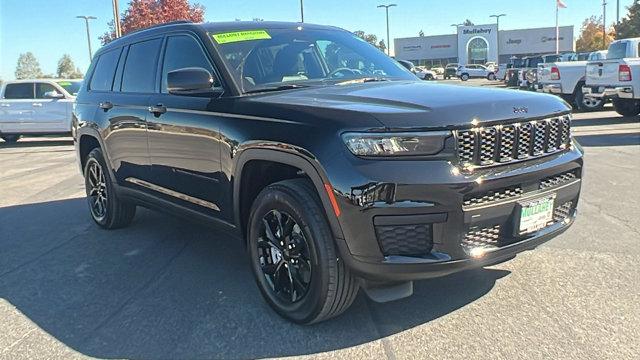 2025 Jeep Grand Cherokee GRAND CHEROKEE L ALTITUDE 4X4 2025 Jeep Grand Cherokee GRAND CHEROKEE L ALTITUDE 4X4