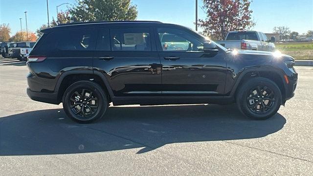 2025 Jeep Grand Cherokee GRAND CHEROKEE L ALTITUDE 4X4 2025 Jeep Grand Cherokee GRAND CHEROKEE L ALTITUDE 4X4