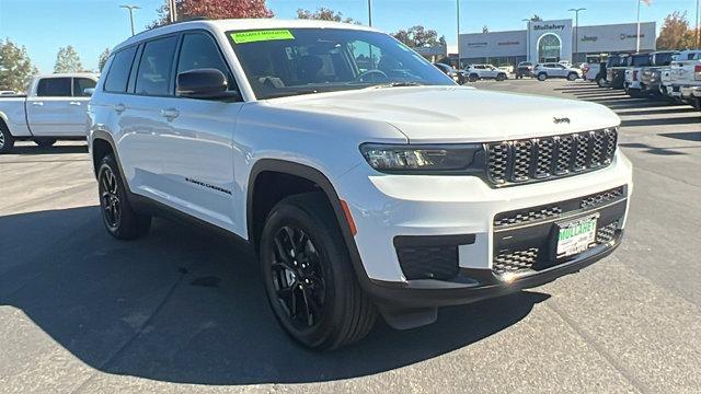 2025 Jeep Grand Cherokee GRAND CHEROKEE L ALTITUDE 4X4 2025 Jeep Grand Cherokee GRAND CHEROKEE L ALTITUDE 4X4