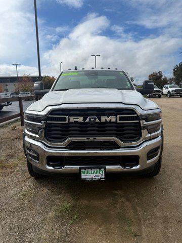 2026 RAM Ram 5500 Chassis Cab RAM 5500 TRADESMAN CHASSIS REGULAR CAB 4X4 120 CA 2026 RAM Ram 5500 Chassis Cab RAM 5500 TRADESMAN CHASSIS REGULAR CAB 4X4 120 CA