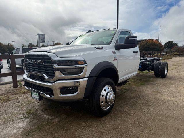 2026 RAM Ram 5500 Chassis Cab RAM 5500 TRADESMAN CHASSIS REGULAR CAB 4X4 120 CA 2026 RAM Ram 5500 Chassis Cab RAM 5500 TRADESMAN CHASSIS REGULAR CAB 4X4 120 CA