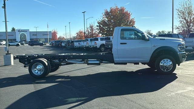2026 RAM Ram 5500 Chassis Cab RAM 5500 TRADESMAN CHASSIS REGULAR CAB 4X4 120 CA 2026 RAM Ram 5500 Chassis Cab RAM 5500 TRADESMAN CHASSIS REGULAR CAB 4X4 120 CA