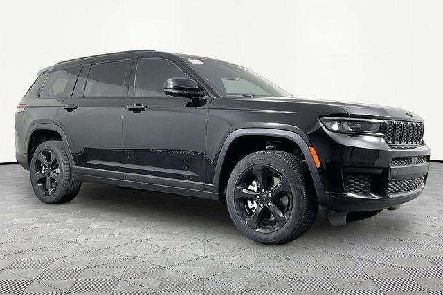 2025 Jeep Grand Cherokee Altitude X 4x4