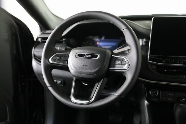 2026 Jeep Compass COMPASS LATITUDE ALTITUDE 4X4 2026 Jeep Compass COMPASS LATITUDE ALTITUDE 4X4