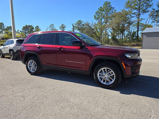 2025 Jeep Grand Cherokee GRAND CHEROKEE LAREDO X 4X2