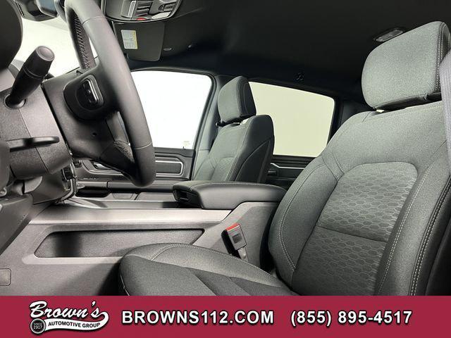 2026 RAM Ram 1500 RAM 1500 BIG HORN CREW CAB 4X4 64 BOX