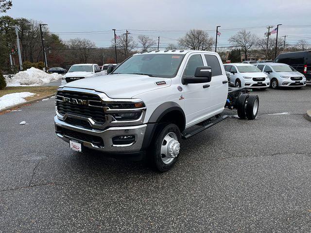 2026 RAM Ram 5500 Chassis Cab RAM 5500 TRADESMAN CHASSIS CREW CAB 4X4 84 CA 2026 RAM Ram 5500 Chassis Cab RAM 5500 TRADESMAN CHASSIS CREW CAB 4X4 84 CA