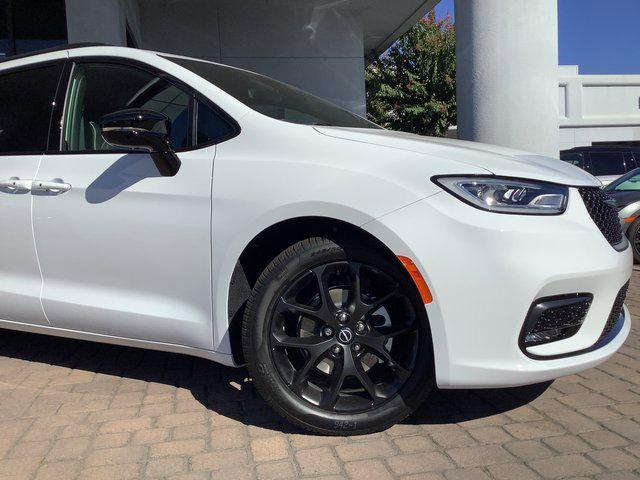 2026 Chrysler Pacifica PACIFICA LIMITED