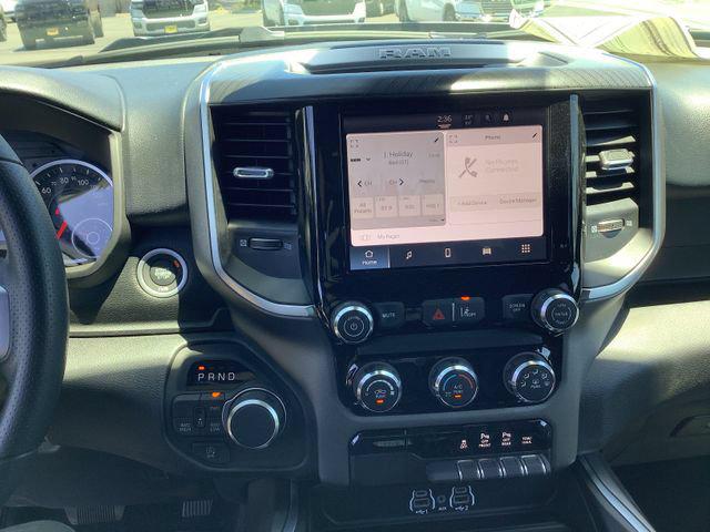 2026 Ram 1500 Express Crew Cab 4x4 5'7" Box
