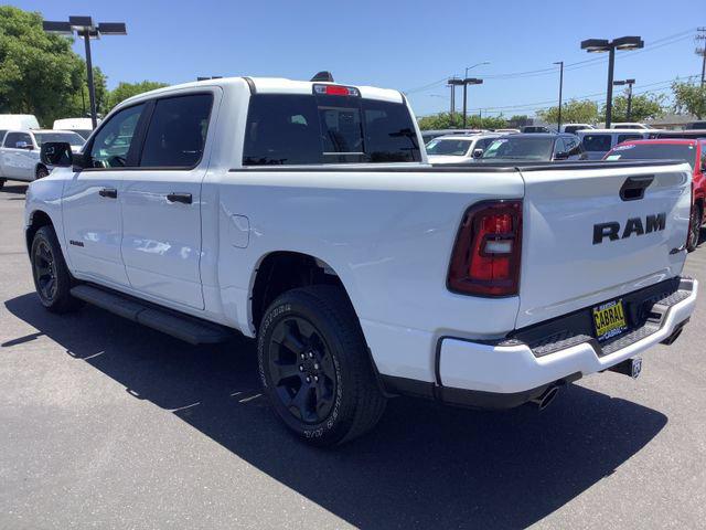 2026 Ram 1500 Express Crew Cab 4x4 5'7" Box