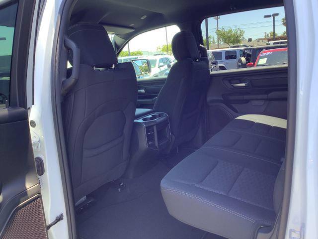 2026 Ram 1500 Express Crew Cab 4x4 5'7" Box