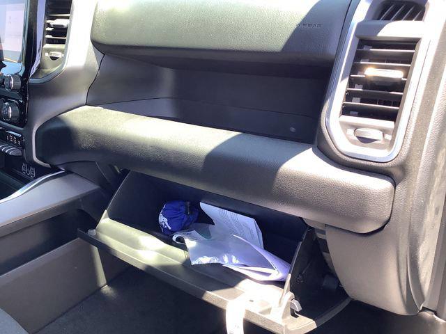 2026 Ram 1500 Express Crew Cab 4x4 5'7" Box