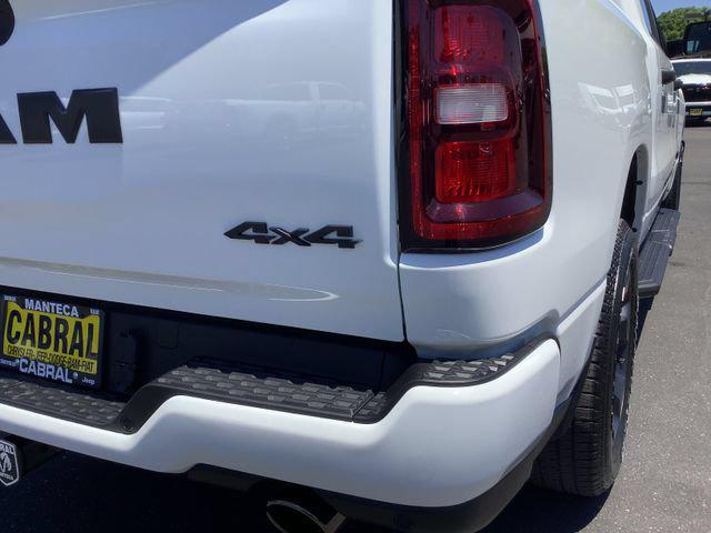 2026 Ram 1500 Express Crew Cab 4x4 5'7" Box