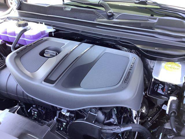 2026 Ram 1500 Express Crew Cab 4x4 5'7" Box