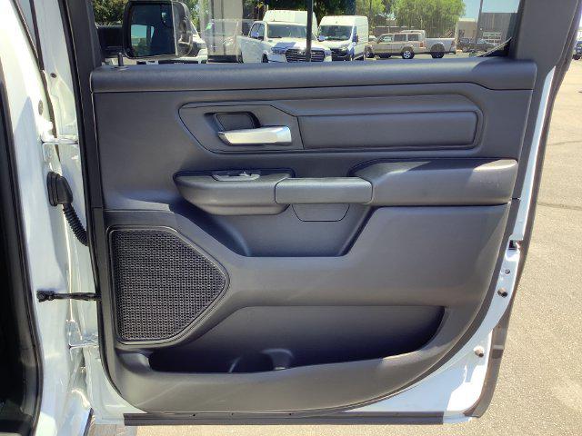 2026 Ram 1500 Express Crew Cab 4x4 57 Box