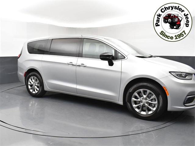 2026 Chrysler Pacifica PACIFICA SELECT AWD 2026 Chrysler Pacifica PACIFICA SELECT AWD
