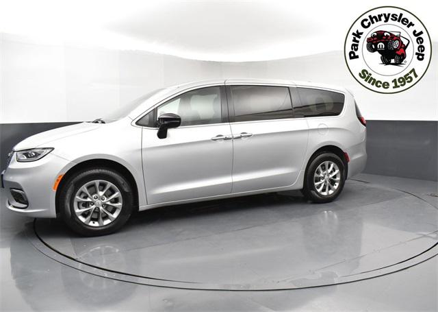 2026 Chrysler Pacifica PACIFICA SELECT AWD 2026 Chrysler Pacifica PACIFICA SELECT AWD