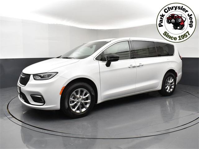 2026 Chrysler Pacifica PACIFICA SELECT AWD 2026 Chrysler Pacifica PACIFICA SELECT AWD