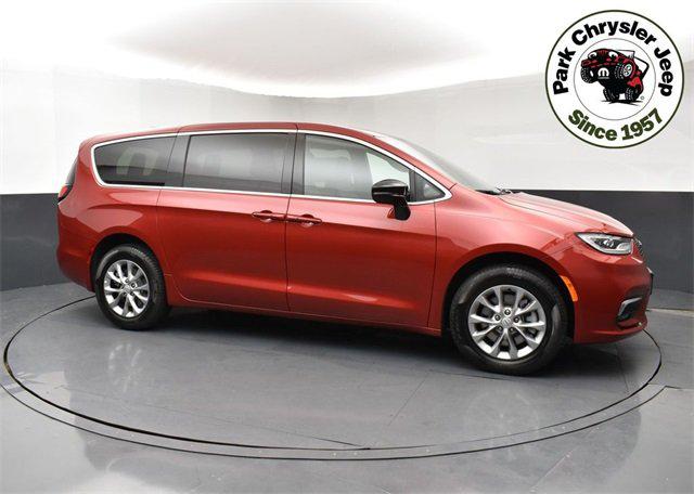 2026 Chrysler Pacifica PACIFICA SELECT AWD 2026 Chrysler Pacifica PACIFICA SELECT AWD