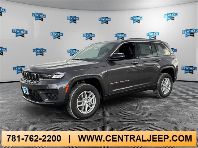 2025 Jeep Grand Cherokee GRAND CHEROKEE LAREDO X 4X4