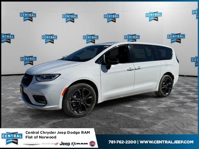2026 Chrysler Pacifica PACIFICA SELECT AWD