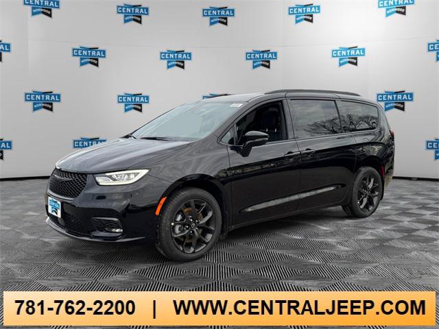 2026 Chrysler Pacifica PACIFICA LIMITED AWD