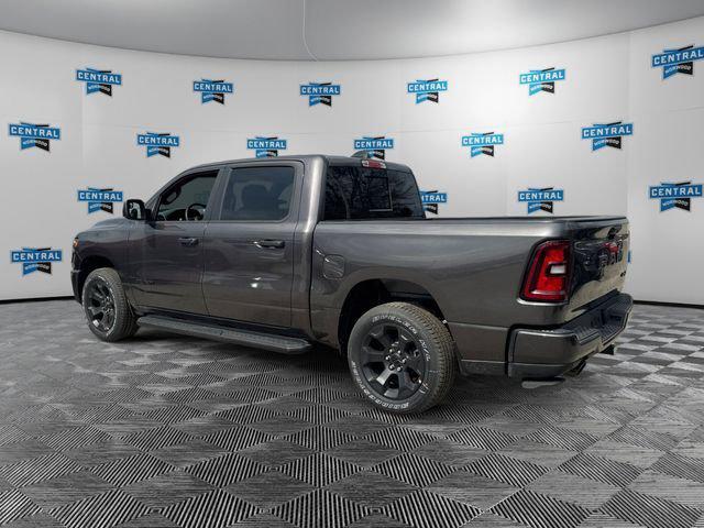 2026 RAM Ram 1500 RAM 1500 EXPRESS CREW CAB 4X4 57 BOX