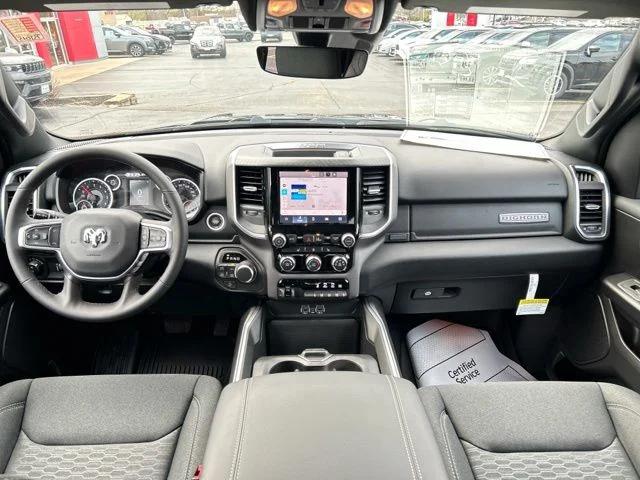 2026 Ram 1500 Big Horn Crew Cab 4x4 5'7" Box