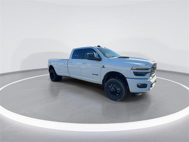 2026 RAM Ram 3500 RAM 3500 LARAMIE CREW CAB 4X4 8 BOX