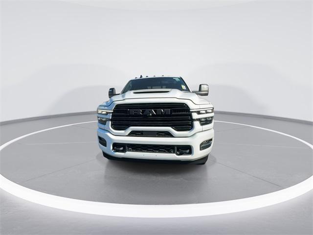 2026 RAM Ram 3500 RAM 3500 LARAMIE CREW CAB 4X4 8 BOX