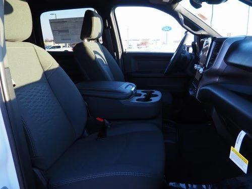 2026 Ram 2500 Black Express Crew Cab 4x4 6'4" Box