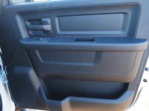 2026 Ram 2500 Black Express Crew Cab 4x4 6'4" Box