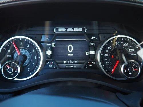 2026 Ram 2500 Black Express Crew Cab 4x4 6'4" Box