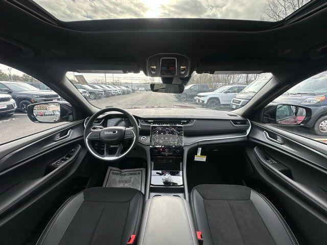 2025 Jeep Grand Cherokee GRAND CHEROKEE ALTITUDE X 4X4 2025 Jeep Grand Cherokee GRAND CHEROKEE ALTITUDE X 4X4