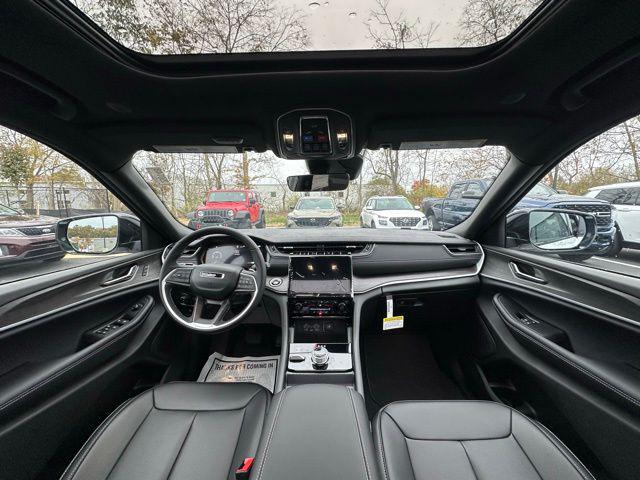 2025 Jeep Grand Cherokee GRAND CHEROKEE LIMITED 4X4 2025 Jeep Grand Cherokee GRAND CHEROKEE LIMITED 4X4