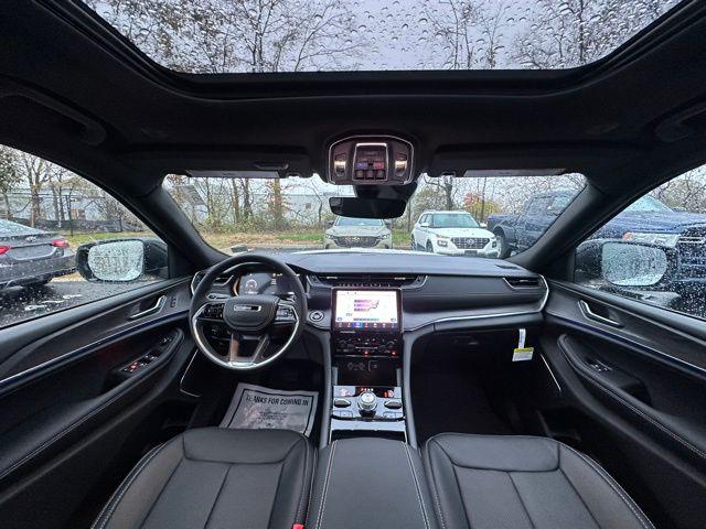 2025 Jeep Grand Cherokee GRAND CHEROKEE OVERLAND 4X4 2025 Jeep Grand Cherokee GRAND CHEROKEE OVERLAND 4X4