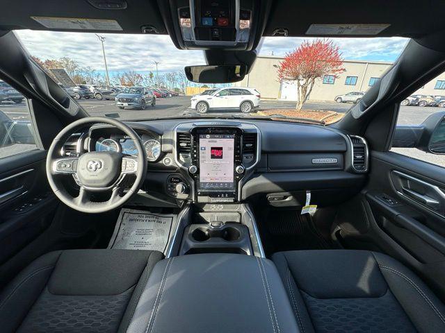 2026 RAM 1500 RAM 1500 BIG HORN CREW CAB 4X4 57 BOX