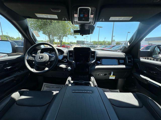 2026 RAM 1500 RAM 1500 LIMITED CREW CAB 4X4 57 BOX